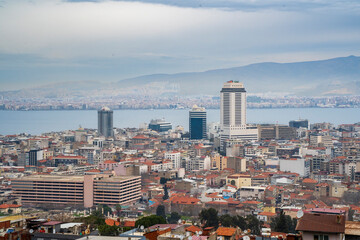 Obraz premium The Izmir City view from Kadifekale District in Turkey
