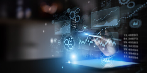 .Financial Data Analysis and Real-Time Digital Performance Visualization on an Interactive Interface.
