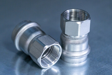 Stainless steel hose - pipe press coupling