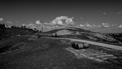 Naklejka premium Italia panorami della Toscana in bianco e nero. Provincia di Siena,Val D'Orcia e Chianti Senese. Toscana, Italia 