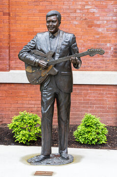 Bronze statue honouring Charley Pride outside the Ryman Auditorium, Nashville, Tennessee, USA