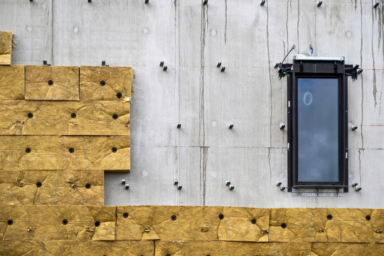 isolation ext&eacute;rieure sur un chantier de construction