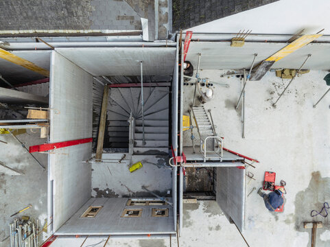 chantier de construction, &eacute;l&eacute;vation des murs, gros &oelig;uvre 