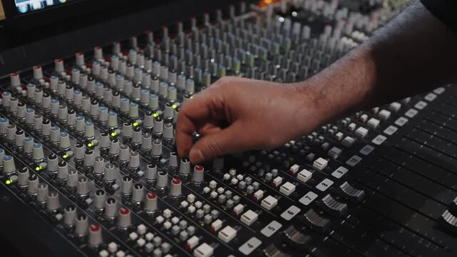 Precision tuning of sound levels and effects during recording process
