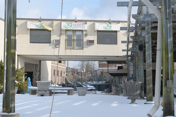 Obraz premium Summerhill Nursery & Floral location at 1 Poplar Plains Rd (closed for the season), Toronto