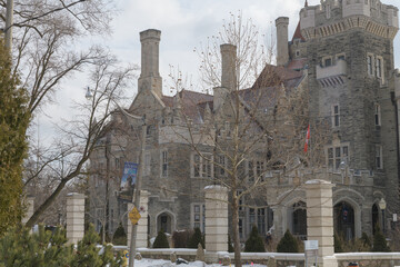 Naklejka premium exterior of Casa Loma, a Gothic Revival mansion in Toronto, designed by E.J. Lennox for Sir Henry Pellatt, built 1911–1914 as an opulent private residence; located at 1 Austin Terrace
