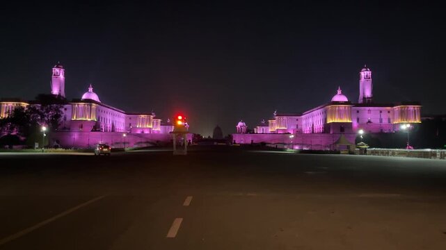 Light show on Rashtrapati Bhavan in Delhi, India
