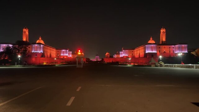 Light show on Rashtrapati Bhavan in Delhi, India
