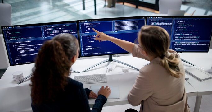 Innovative Software Developer Pairs Applying Extreme Programming Methodology
