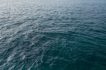 Fototapeta premium Indian ocean water background in bay on Seychelles islands