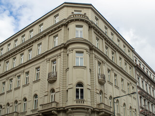 Fototapeta premium A stunning historic building stands in the heart of Prague, Czech Republic