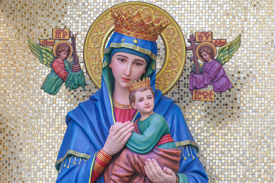 Our Lady of Perpetual Help Catholic Madonna and Child Religious statue