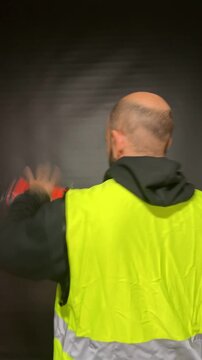 kit aver&iacute;a coche con baliza, tri&aacute;ngulo y chaleco