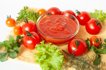 トマトペーストとフレッシュ野菜