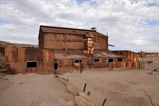 View of the ruins of the Santiago Humberstone and Santa Laura saltpetre factories, Chile