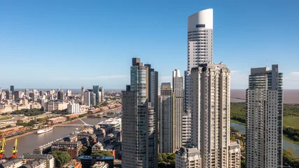 Fotobehang Buenos Aires Vista aérea panorámica del skyline de Puerto Madero en Buenos Aires, Argentina, con vista al Río de la Plata.  © c13studio