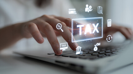 Currency exchange and fintech innovation in global money transfer, digital currency conversion, secure currency exchange platforms, and next-generation money exchange technologies. Spline