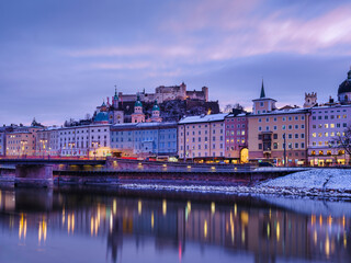 Fototapeta premium Long Exposure of Salzburg Old Town and Fortress at Twilight