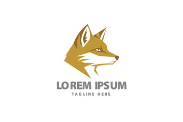 Fototapeta premium Geometric Fox Head Abstract Wildlife Mascot Vector logo template