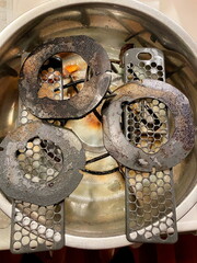 頑固な汚れを泡で浮かす