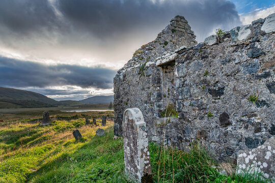 Cill Chriosd or Kilchrist, in German &ldquo;Christ Church&rdquo;, is the name of the dilapidated ruin on the road between Broadford and Elgol on the Straithard peninsula of the Isle of Skye, Scotland, UK