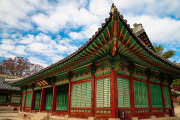Fototapeta premium korean temple in autumn