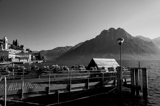 Veduta autunnale del Lago d'Iseo. Provincia di Bergamo, Lombardia, Italia.	