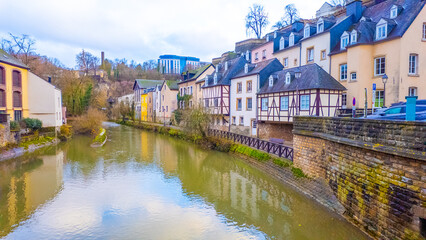 Fototapeta premium Alzette River in Luxembourg as seen from the bridge 