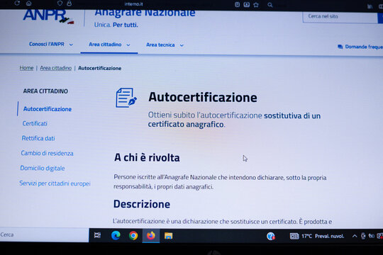 PC screen, public administration, real screen photo, technology, web interface, Windows 11
Computer screen displaying the login page of the Italian National Resident Registry (ANPR) website on a Windo