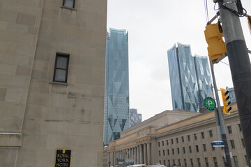 Naklejka premium view of Royal York hotel sign and Union Station with CIBC Square complex beyond at York St and Front St W, Toronto