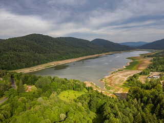 Historycznie niski stan wody w Klimk&oacute;wce, Beskid Niski, lato 2025