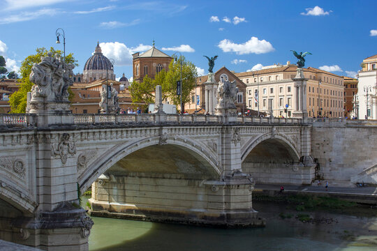 Tiber River and Ponte Vittorio Emanuele II Bridge, Rome, Italy