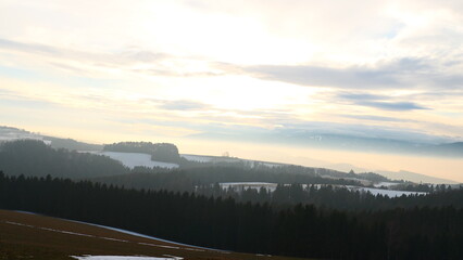 Abendsonne in der Bucklige Welt, Landschaftsidyll in Nieder&ouml;sterreich 