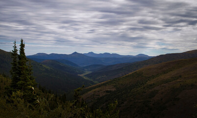 Obraz premium Mountain view near Chicken, Alaska