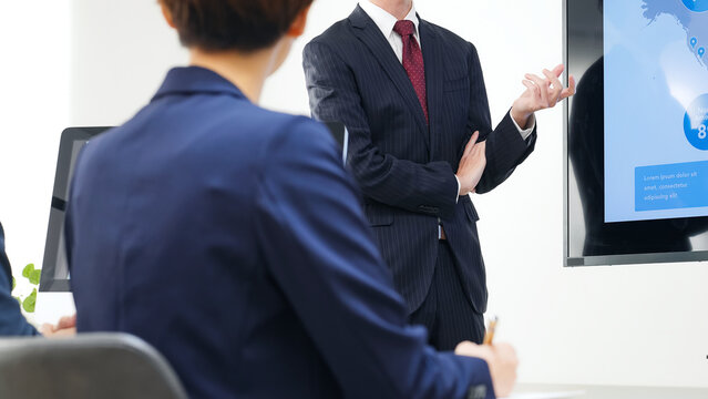 seminar, presentation, lecturer, proposal, business, emcee, announcement, advisor, consultant, consulting, businessperson, people, company, management, strategy, work, business negotiation, school, le