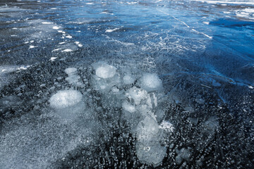 赤城山大沼のアイスバブル
