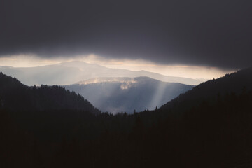 Fototapeta premium sunrise in the mountains