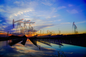 Oil pump with solar panels