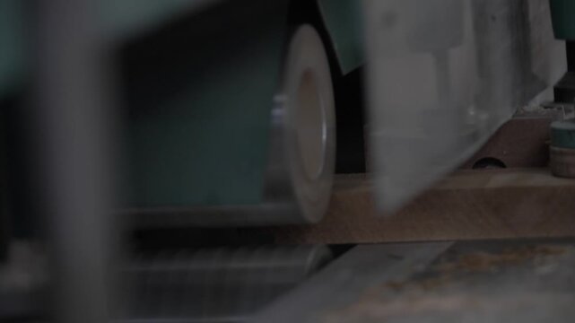 Machine &agrave; usiner le bois