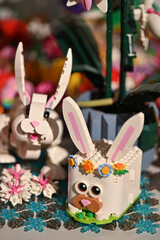 Naklejka premium Easter bunnies made of Lego