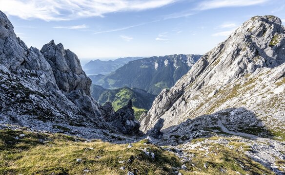 Felsige Scharte, Ascent to Scheffauer, Kaisergebirge, Wilder Kaiser, Kitzb&uuml;hler Alpen, Tyrol, Austria