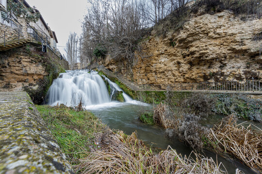 Cascadas de agua del R&iacute;o Cifuentes a su paso por Trillo (Guadalajara) Espa&ntilde;a