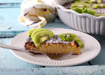 Tropical, kiwi pie, sliced on plate