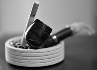Pipe et cigarette