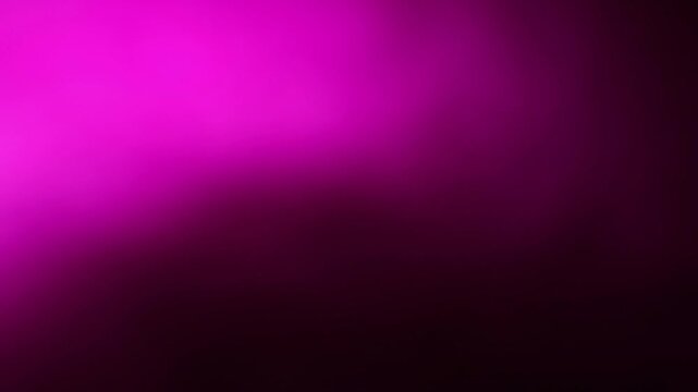 Una toma de cerca de un fondo abstracto de color violeta con negro un degradado ligero desenfocado en movimiento