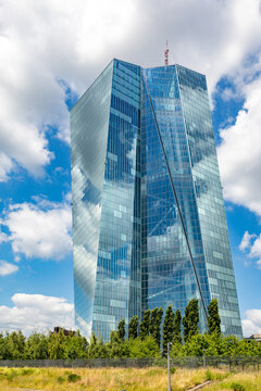 view to new european central bank building in Frankfurt