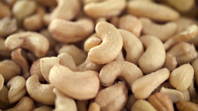 Roasted cashews with sea salt for healthy snacking pleasure