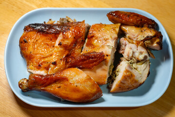 Grilled chicken dish, grilled chicken dish, grilled chicken dish on plate © น้าหนอน