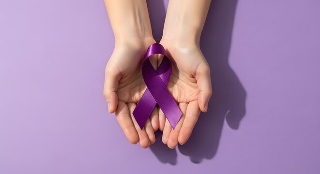 Hands holding a purple ribbon on a lavender background