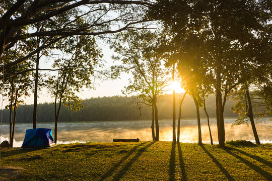 beautiful morning sunrise at mae puem national park in phayao, thailand